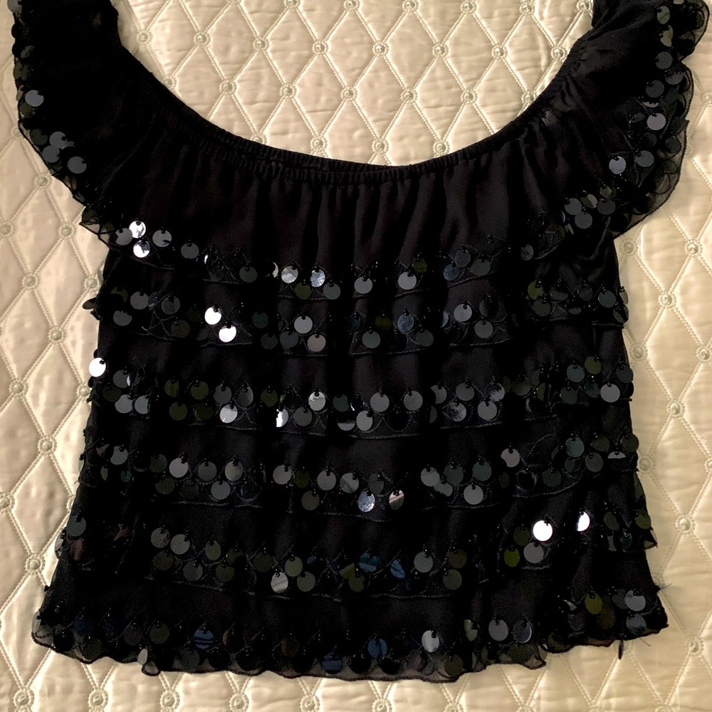 Cache midriff blouse